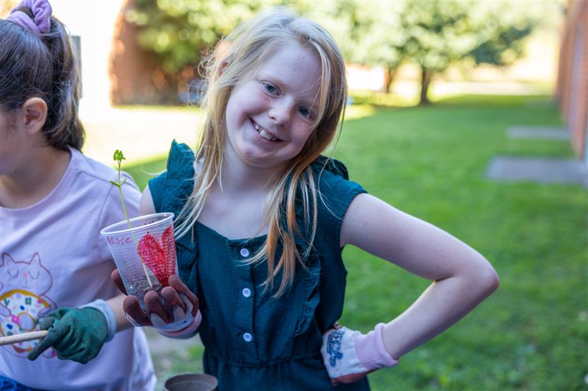 Students plant seeds